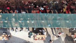 Elazığda vatandaşlar kurbanlarını kesti, yoğunluk havadan görüntülendi