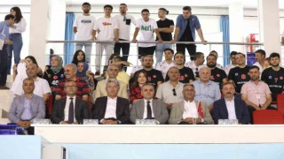 ERÜ 21. Geleneksel Spor Şenliğinin ödül töreni düzenlendi