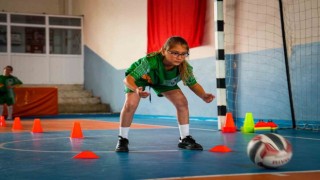 Erzincanda çocuklar bu yaz spora doyacak