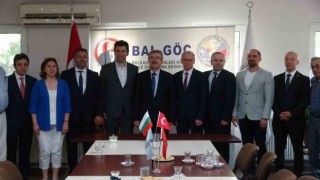 Eski Bulgaristan Başbakanı Denkov: “Vatandaşlık başvurularının bir an önce değerlendirilmesi hususunda çalışmaya hazırız”