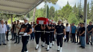 Eski emniyet müdürü kansere yenik düştü
