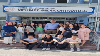 Eskişehir Mehmet Gedik Ortaokulu öğrencilerinden ‘Kâğıdın Yolculuğu adlı ‘eTwinning projesi yoğun ilgi gördü