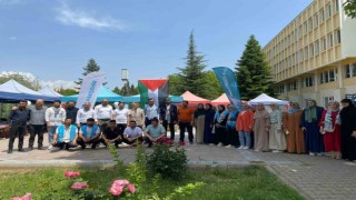 Eskişehirde Filistin halkı için hayır pazarı düzenlendi