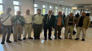 Eskişehirden yola çıkan ilk hac kafilesi yurda döndü