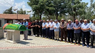 Evinin önünde öldürülen 4 çocuk annesi son yolculuğuna uğurlandı