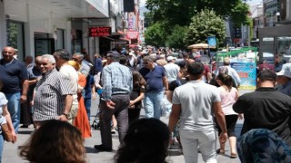 Fertler en çok tanıdığı insanlarla olan kişisel ilişkilerinden memnun