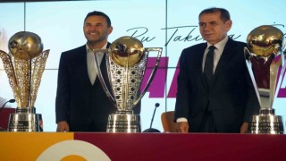 Galatasaray, Okan Buruk ile sözleşme yeniledi