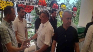 Gazeteci Mehmet Öztürk son yolculuğuna uğurlandı