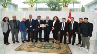 Gaziantepli halıcılar Büyükelçi Güngen ile görüştü