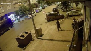 Gaziosmanpaşada iş yerine garip silahlı saldırı: O anlar kamerada