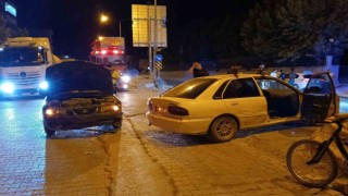 Gölbaşında iki otomobil çarpıştı: 1 yaralı