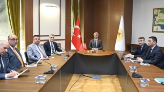 Görgel, “Şehrin Yeniden İnşası İçin Çalışıyoruz”