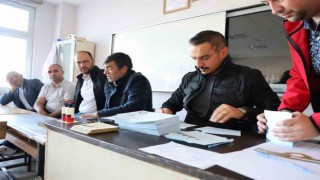 Güneykaya beldesinde oy verme işlemi başladı