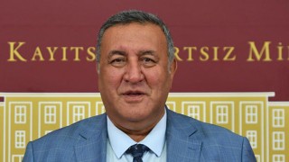 Gürer: “Emekli, ‘maaş artışı’ diyor, Bakan yurt tatili öneriyor”