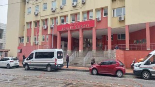 Hamile bıraktığı kız çocuğunu bıçaklayan sanığa 18 yıl hapis