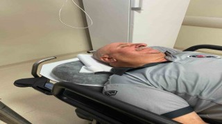 Hasta yakını güvenlik görevlisini darp etti
