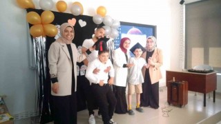 Hisarcık Atatürk İlkokulu Özel Eğitim Sınıfı öğrencilerinin okuma ve mezuniyet sevinci