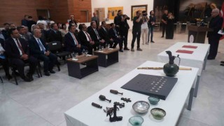 İrana ait 55 eser Erzurumda iade edildi