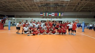 İşitme Engelliler Erkek Milli Voleybol Takımı dünya şampiyonu