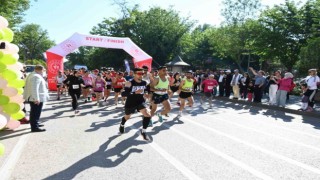 Ispartada 120 sporcu Gül Koşusunda ter döktü