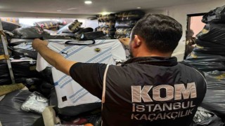 İstanbulda 4 büyük kulübe ait 180 bin kaçak forma ele geçirildi