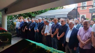 İYİ Parti Genel Başkanı Dervişoğlu, yakın arkadaşının cenaze törenine katıldı