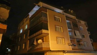 İzmirde karısını boğarak öldüren şahıs intihar etti