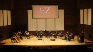İzmirde tamamı kadın sanatçılardan oluşan gruptan unutulmaz konser
