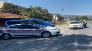 Jandarma trafik ekipleri bir ayda 50 bin aracı kontrol etti