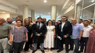 Kadın güvenlik görevlisine bıçakla saldıran sanık hakim karşısında