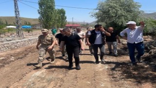 Kağızmanda sel 10 ahırı yıktı, 20 eve su doldu