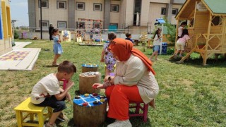 Kahramanmaraşta dönüştürülebilir malzemelerden açık hava sınıfı oluşturuldu