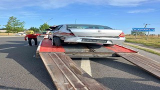 Kapaklıda 3 otomobilin karıştığı zincirleme kazada 3 kişi yaralandı