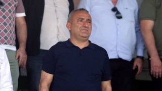 Karacabey Belediyespor Başkanı Ekrem Senal, haklarını devretme kararı aldı