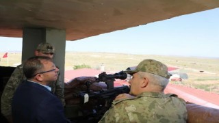 Kars Valisi Ziya Polat, üs bölgesinde