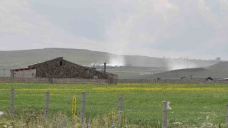 Karsta Karadağ çöplüğü yanıyor