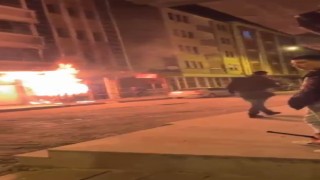 Karsta market alev alev yandı