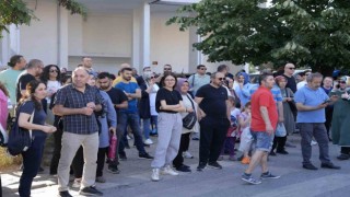 Kartal Belediyesi, LGSde ter döken öğrencileri yalnız bırakmadı