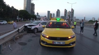 Kartalda 3 aracın karıştığı kazada, 2si çocuk 7 kişi yaralandı