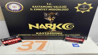 Kastamonuda uyuşturucuyla yakalanan 2 kişi tutuklandı