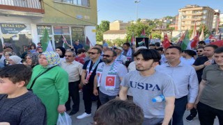 Kavakta Özgür Filistin yürüyüşü