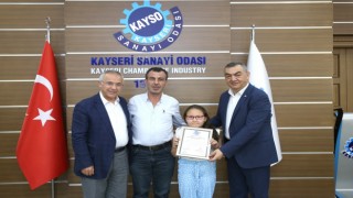 KAYSO yeni üyelerine üyelik beratlarını takdim etti