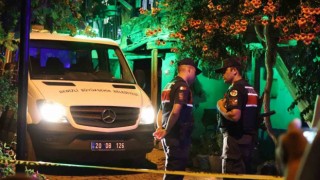 Kendisinden ayrılmak isteyen eşini takip edip 3 kişiyi öldüren sanığa ağırlaştırılmış müebbet verildi