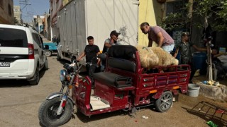 Kiliste kurbanlıklar sepetli motosikletlerle taşındı