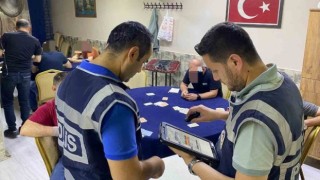 Kırıkkalede polis denetimleri: 197 kişi sorgulandı, 6 araca ceza kesildi