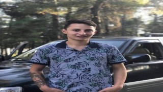 Kız arkadaşıyla denize giden genç boğularak hayatını kaybetti