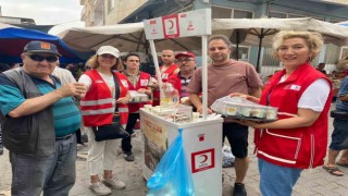 KIzılaydan pazarcı esnafına limonata ayran ikramı