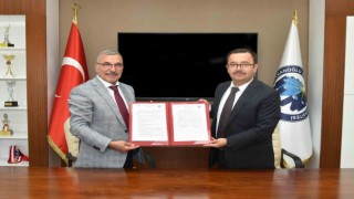 KMÜde emekliler yılı çerçevesinde iş birliği protokolü imzalandı