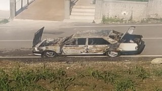 Kocaelide park halindeki araçta yangın