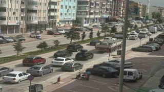 Konya-Ankara Kara yolunun geçiş noktası Kuluda tatil yoğunluğu